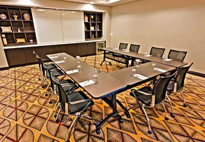 Marriott At Vanderbilt Hotel 4*