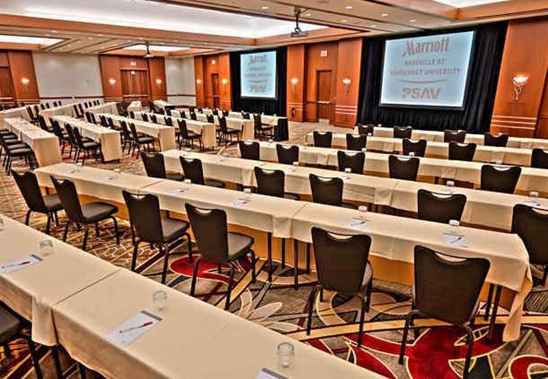 Marriott At Vanderbilt 4*